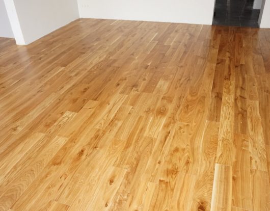 grīdas dēļi Ozols Rustic (15 x 130 mm + caurspīdīga eļļa)